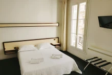 Photo BRIT HOTEL DES GRANDS HOMMES - BORDEAUX CENTRE