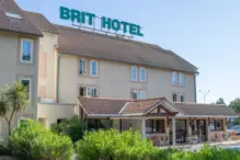 Brit Hotel Agen l'Aquitaine façade