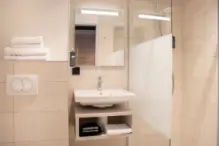 brit-hotel-cahors-salle-de-bain-3