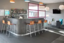 brit-hotel-bressuire-bar