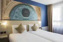 Brit-Hotel-Cambrai-twin-room (1)