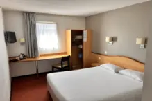 Brit_Hotel_Montauban_ch_double (1)