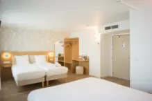 Brit_Hotel_Saint_Witz_Chambre_Familiale_6