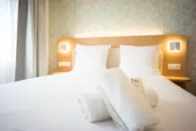 Brit_Hotel_Saint_Witz_Salle_de_Bain_6