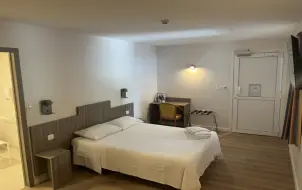 Hotel Chambre Triple