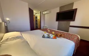 Brit_Hotel_Le_Mans_Nord_chambre (3)